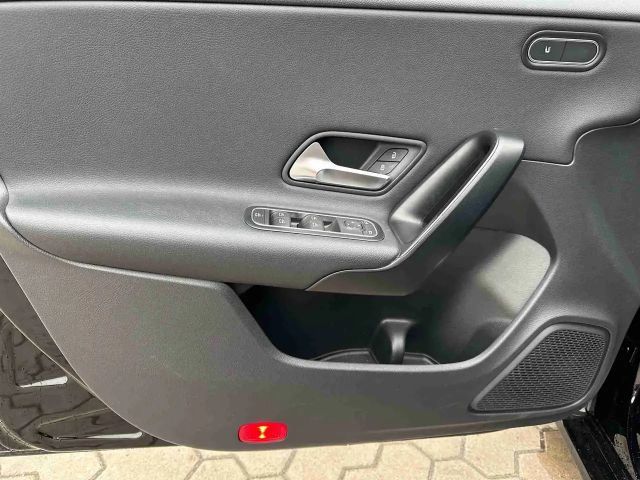 Mercedes-Benz CLA 200 CLA 200 d Shooting Brake