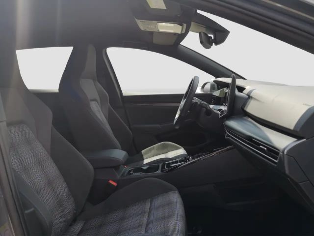 Volkswagen Golf GTE eHybrid