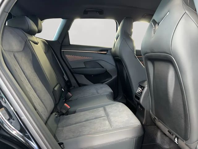 Cupra Terramar 1.5 e-Hybrid VZ