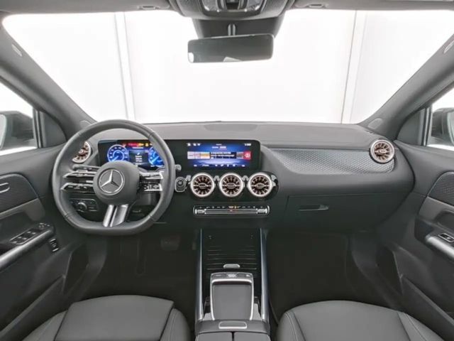 Mercedes-Benz EQA 300 4MATIC Electric Art