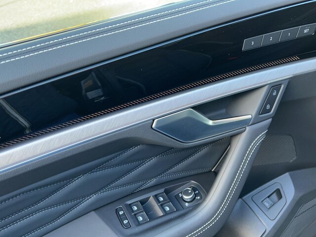 Volkswagen Touareg 4Motion R-Line