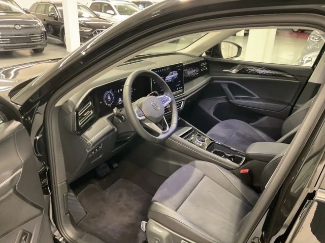 Volkswagen Tiguan 1.5 eTSI Elegance Elegance