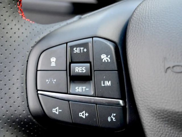 Ford Kuga Plug in Hybrid ST Line X