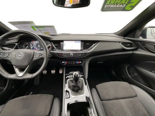 Opel Insignia 2.0 CDTI Sports Tourer Ultimate