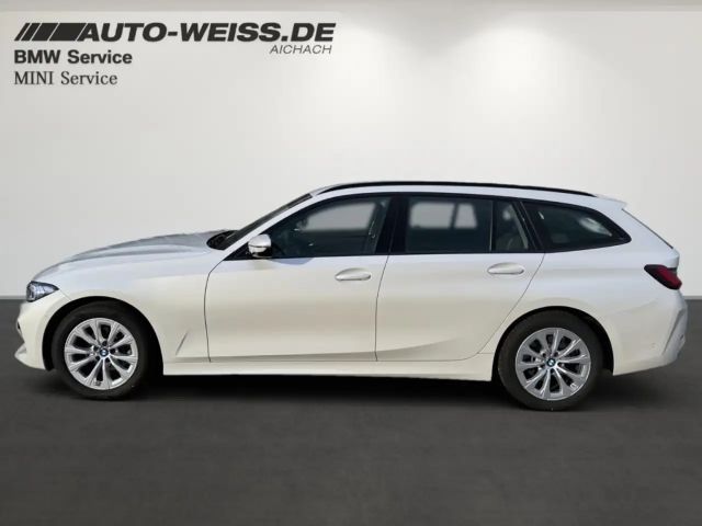 BMW 318 iAT  +HUD+ADAPTIVE-LED+ACC+NAVI+SHZ+DAB+MFL+