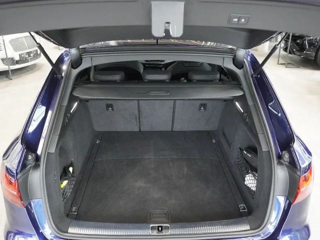 Audi A4 40 TFSI Avant Quattro S-Line
