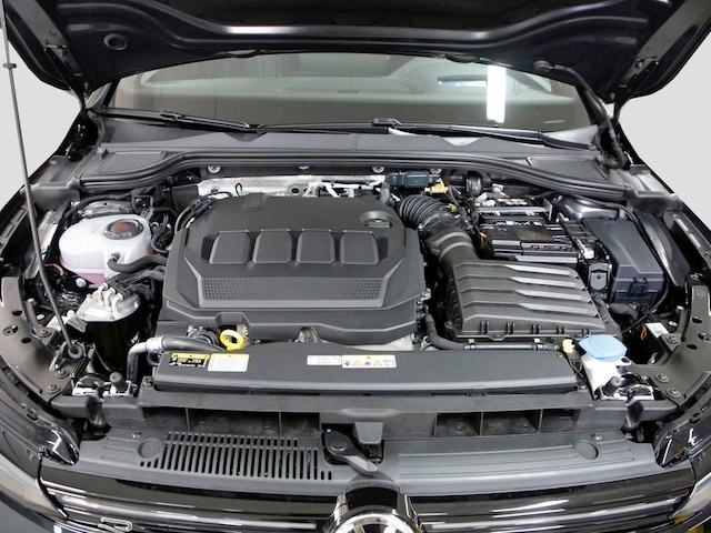 Volkswagen Golf 2.0 TDI DSG R-Line