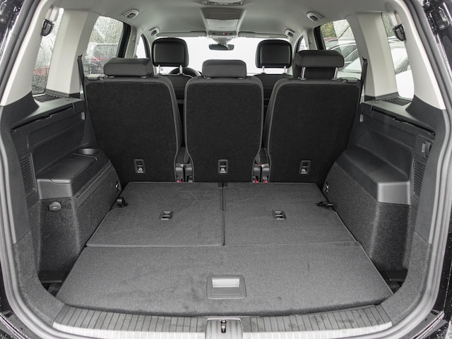 Volkswagen Touran 1.5 TSI DSG