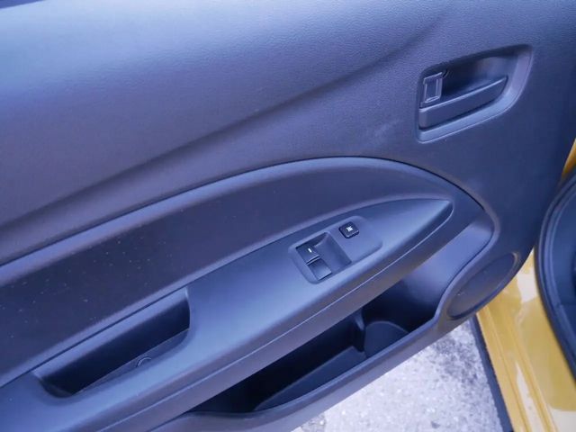 Mitsubishi Space Star Star