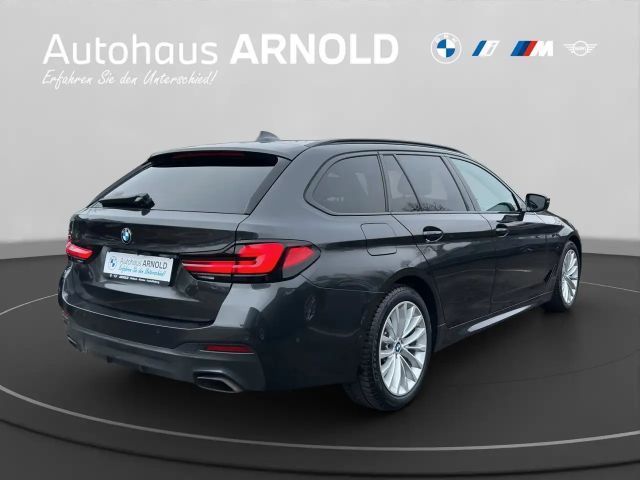 BMW 530 530d M-Sport Touring xDrive