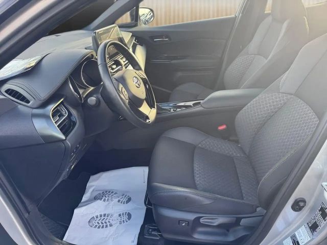 Toyota C-HR Hybride Team D