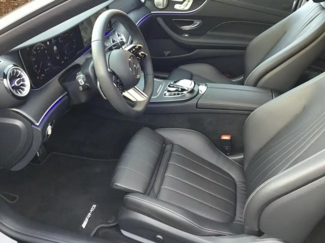 Mercedes-Benz E 300 AMG Line Cabriolet
