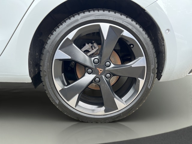 Cupra Leon 1.5 eTSI LED+NAVI+PARKLENK+FULL LINK+GJR