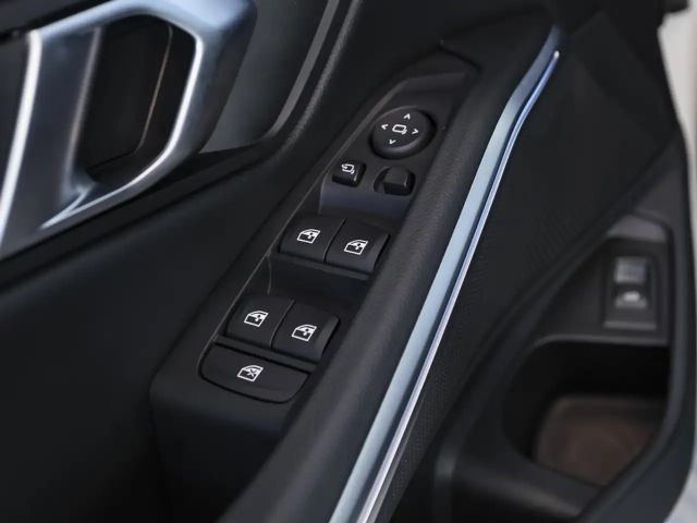 BMW 330 330i M-Sport Sedan xDrive