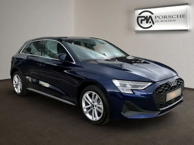 Audi A3 30 TFSI Sedan