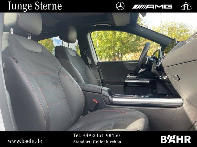 Mercedes-Benz B 200 AMG Line Sedan