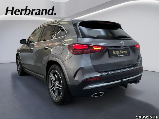Mercedes-Benz GLA 200 AMG Line GLA 200 d