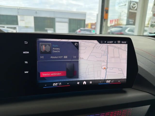 BMW M140i Sedan xDrive