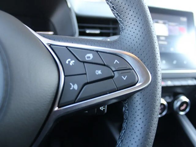 Mitsubishi Colt 1,0 MPI-T Invite LED Kamera 8x PDC Lenkradheizu...