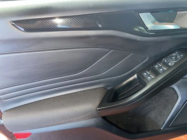 Ford Focus ST Line Wagon