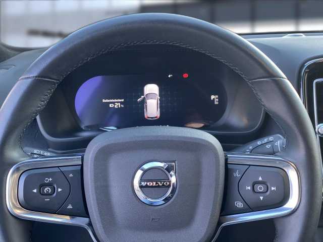 Volvo XC40 XC40 Navi LED Klima Standhzg Einparkhilfe el. Fenster