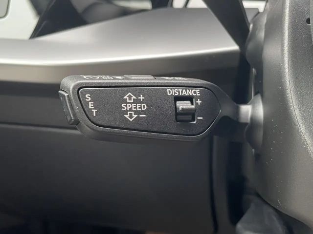 Audi A3 30 TFSI Sedan