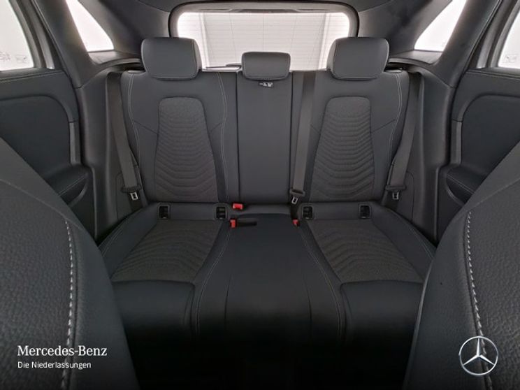 Mercedes-Benz GLA 180 Progressive