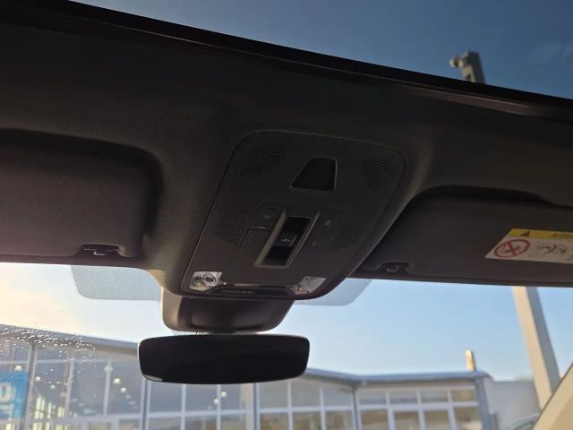 Audi A3 30 TFSI S-Line Sedan