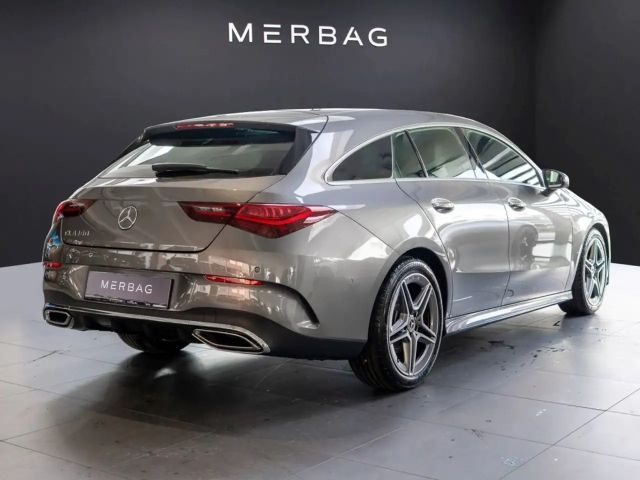 Mercedes-Benz CLA 180 Shooting Brake