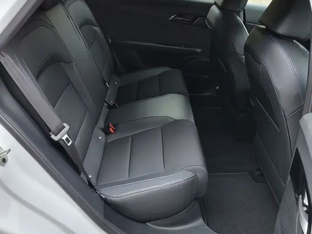 MG MG4 Luxury64KWH*MGGarantie07.2030*vom MG Partner