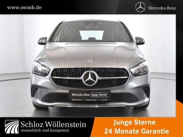 Mercedes-Benz B 180 Progressive