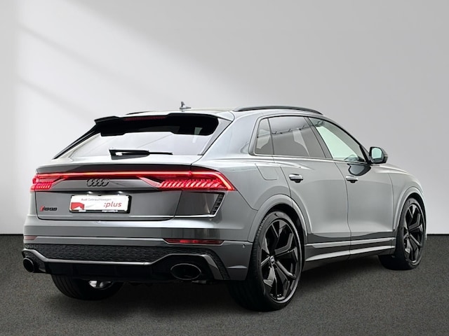 Audi RS Q8 Quattro
