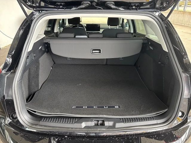 Ford Focus Titanium Wagon