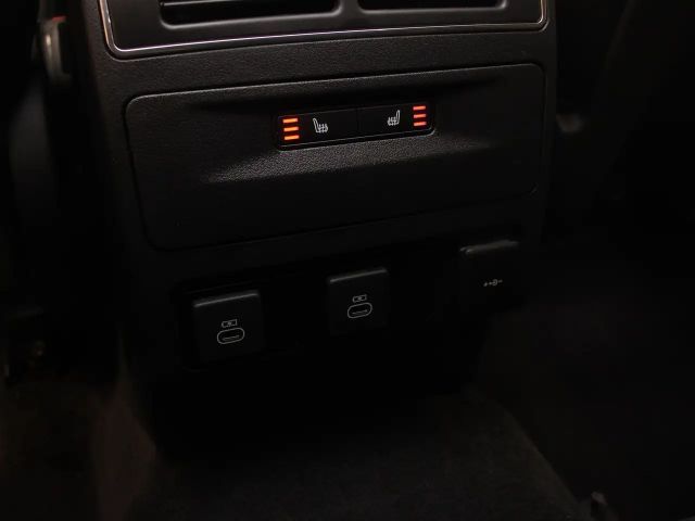 Jaguar F-Pace AWD D300 R-Dynamic