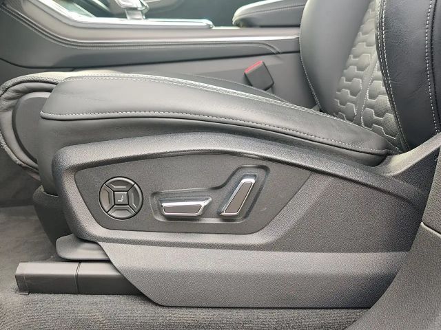 Audi RS Q8 Audi RS Q8