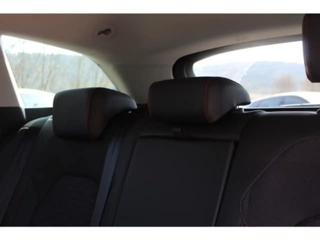Seat Leon 1.5 TSI DSG FR-lijn Sportstourer
