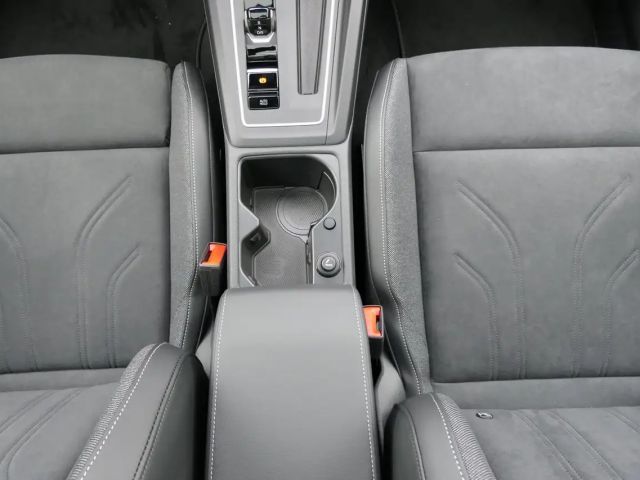 Volkswagen Golf Business DSG Variant