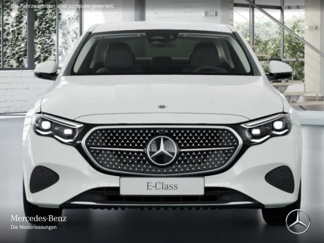 Mercedes-Benz E 220 AVANTGARDE E 220 d Sedan