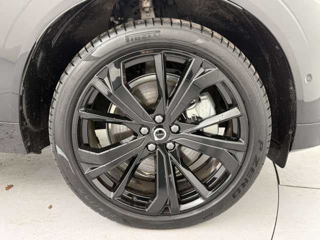 Volvo XC60 AWD Plus T8