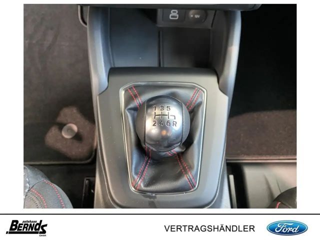 Ford Focus EcoBoost ST Line