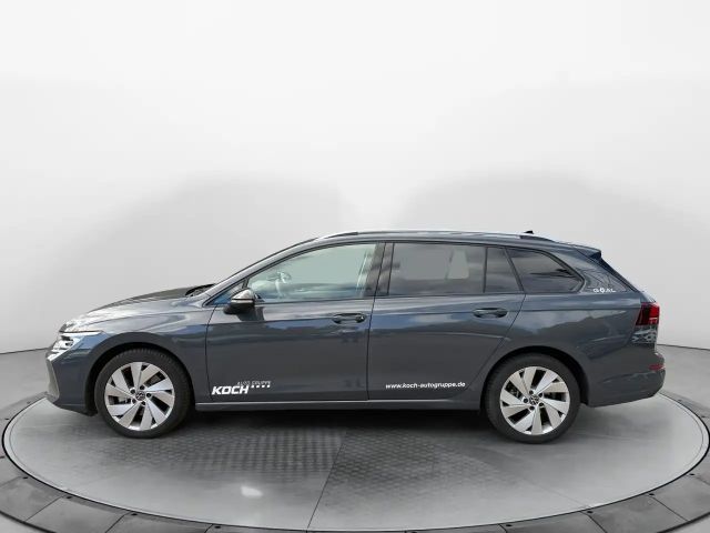 Volkswagen Golf 2.0 TDI DSG Golf VIII Variant