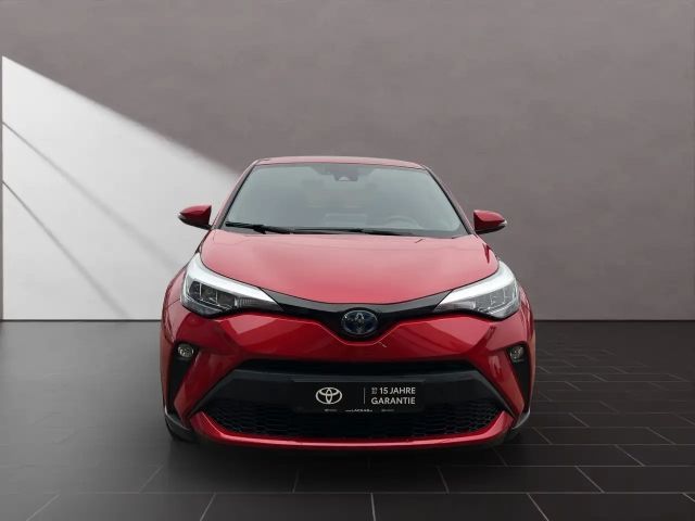 Toyota C-HR Hybride Team D