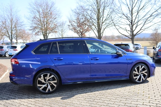 Volkswagen Golf 1.5 TSI DSG Style Variant