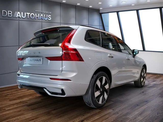 Volvo XC60 AWD Dark Plus Recharge