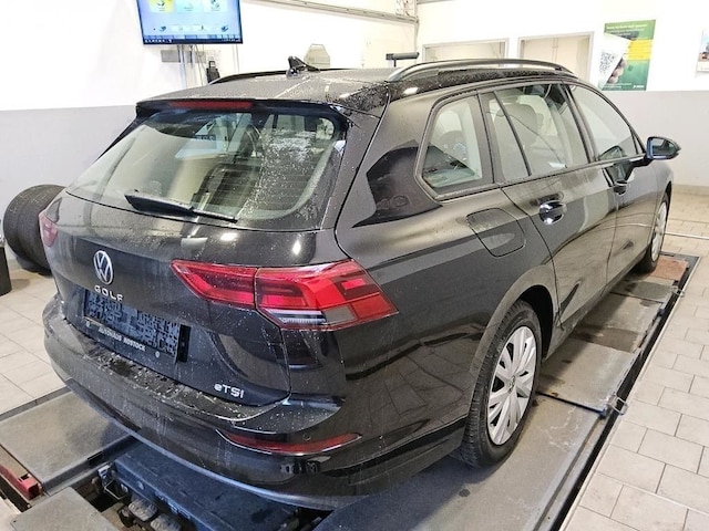 Volkswagen Golf 1.5 eTSI DSG Life Variant