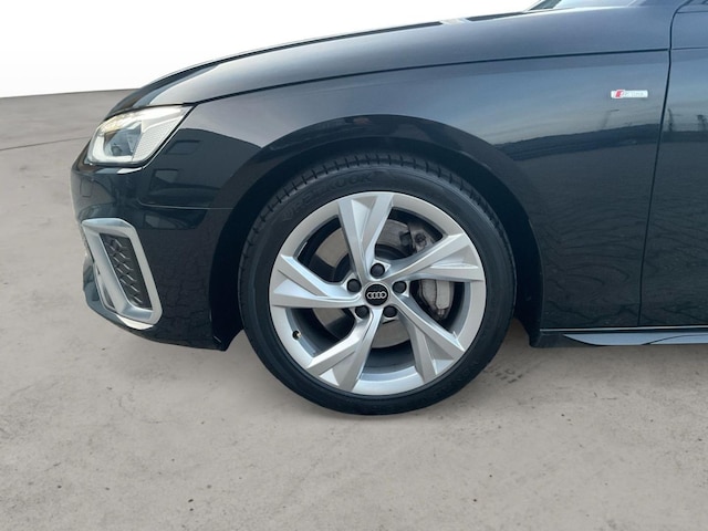 Audi A4 45 TFSI Avant Quattro S-Tronic