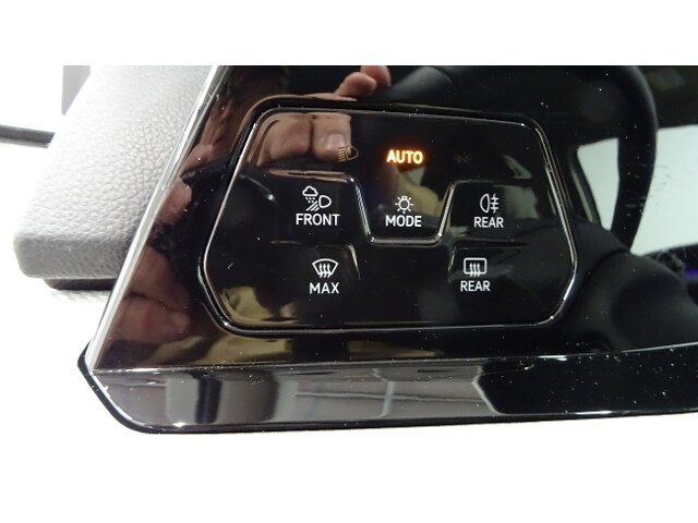 Volkswagen Golf 1.5 TSI Golf VIII Move