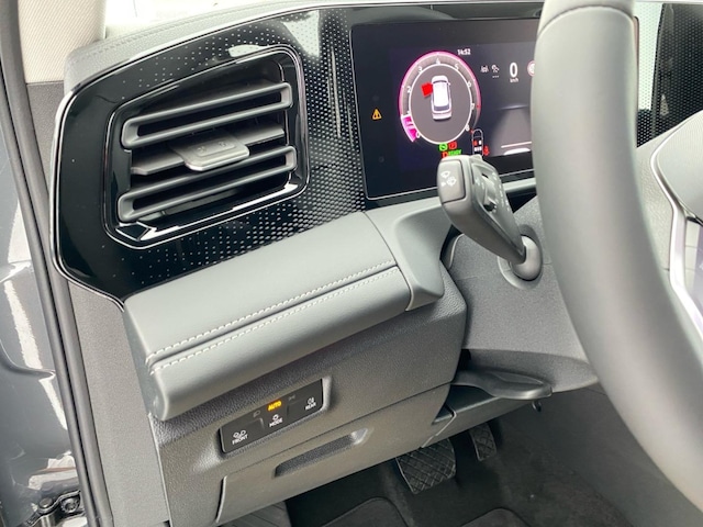 Volkswagen Tiguan 1.5l eTSI ACC PDC NAVI KAM SHZ