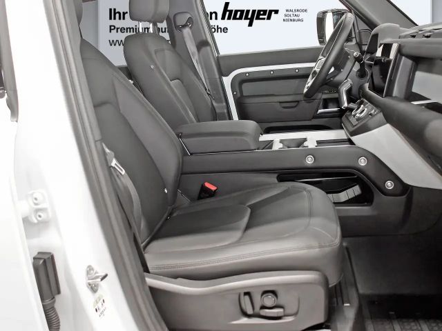 Land Rover Defender 110 D300 Dynamic SE