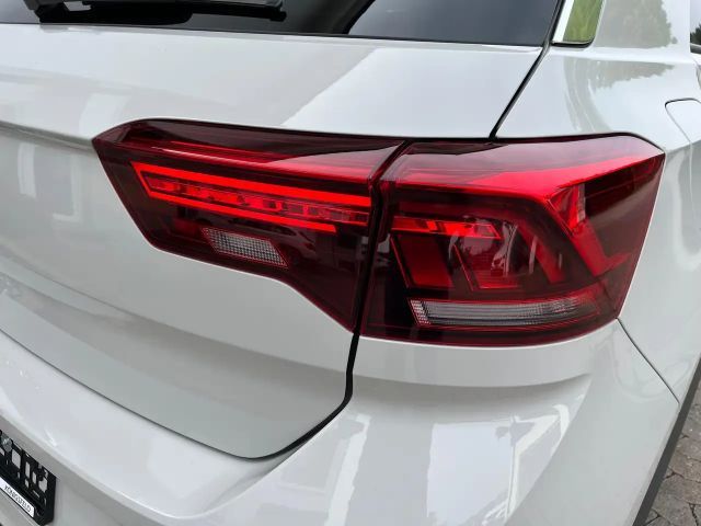 Volkswagen T-Roc 1.5 TSI DSG R-Line